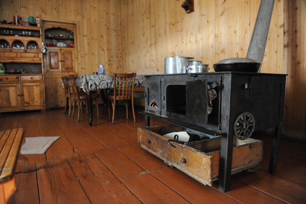 Guest House Murkvam Tvebishi Номер фото